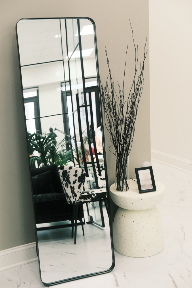 Beauty professionals at Darlings Beauty Lab