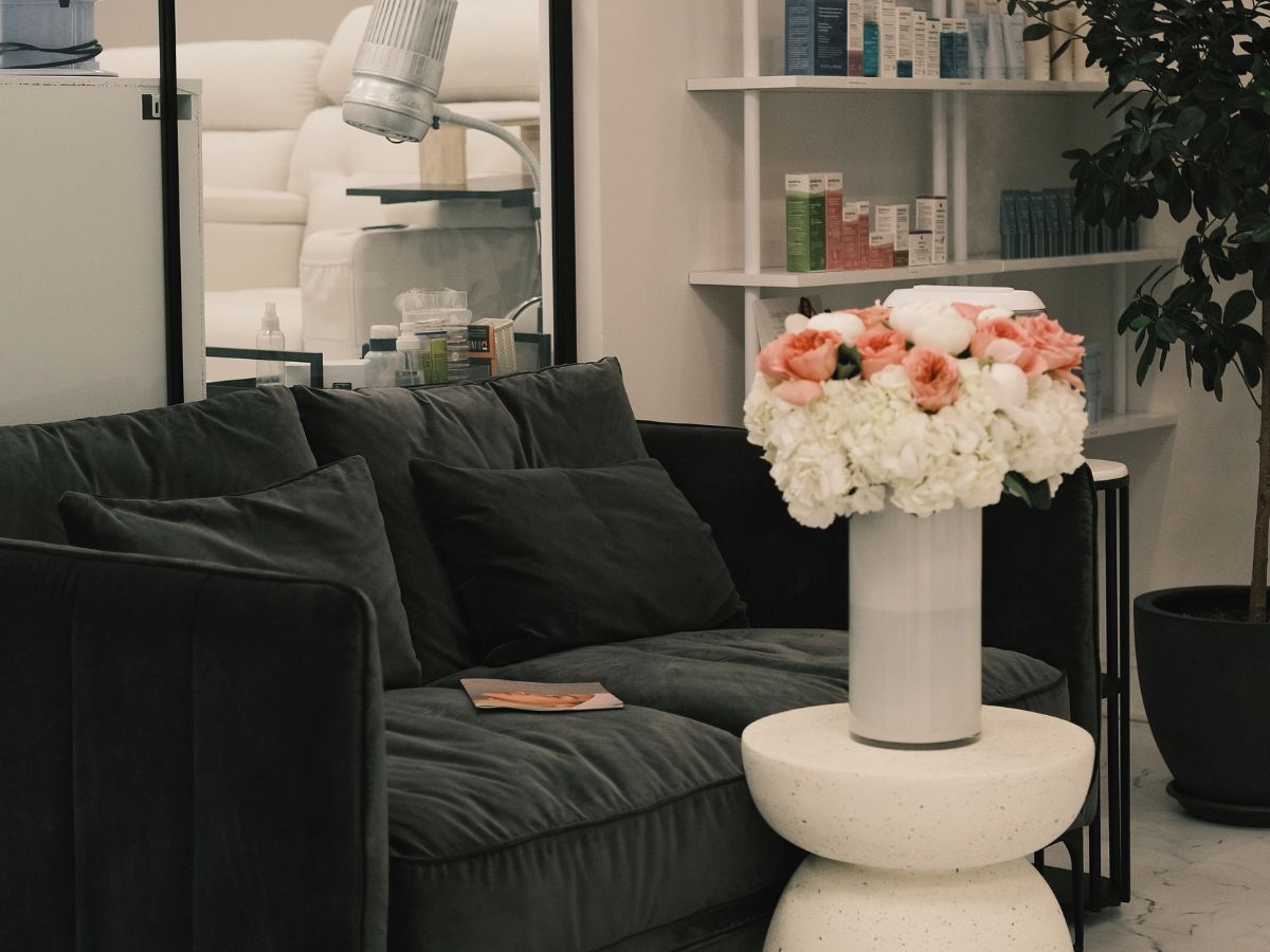 Reception desk at Darlings Beauty Lab