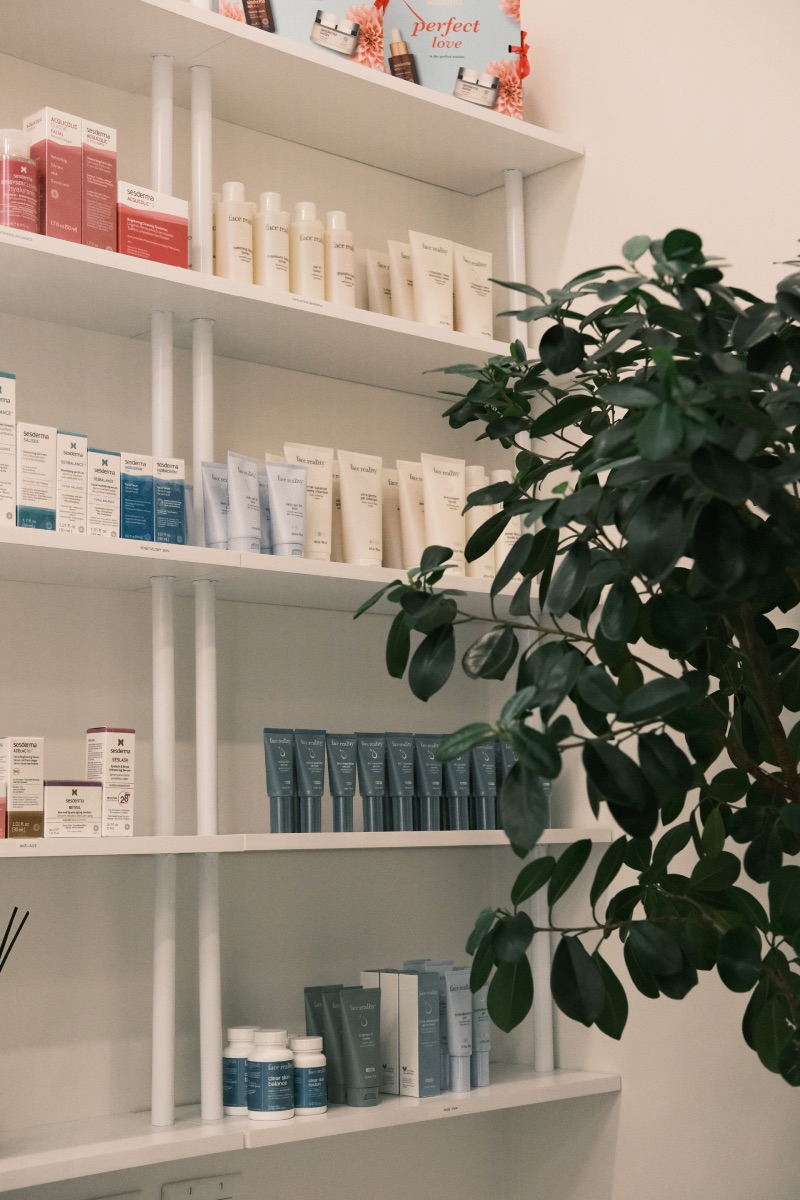 Facial treatment room at Darlings Beauty Lab in NYC