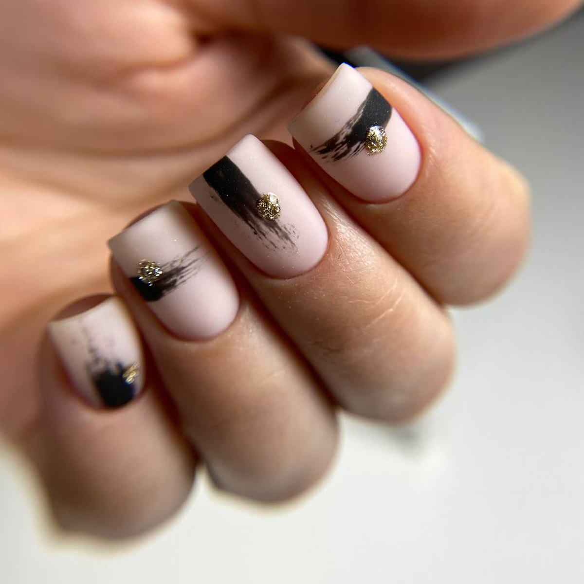 Russian gel manicure 10